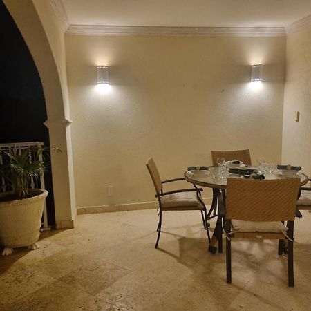 Royal Apartments 1 Bedroom Apartment Sea Views Saint James Luaran gambar